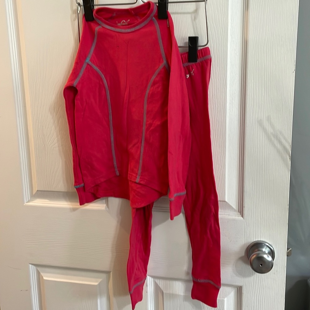 Watson’s girls pajama set size XS (5/6). Bundle and save, or make offers!